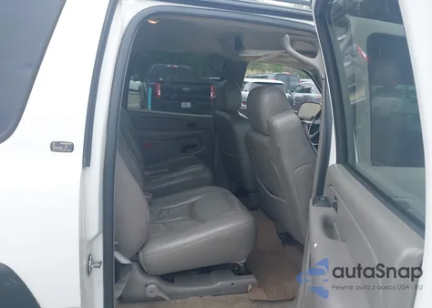 2005 Chevrolet Suburban 1500 Lt из США, поврежденный, VIN 3GNFK16Z95G288160